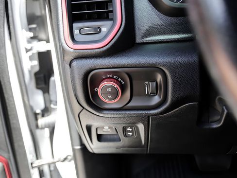 Used 2020 RAM 1500 Rebel w/ Rebel Level 2 Equipment Group AWD/4WD image 15