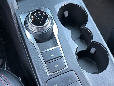 New 2024 Ford Escape ST-Line AWD/4WD image 27