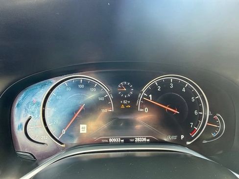 Used 2019 BMW 750i xDrive w/ Executive Package AWD/4WD image 31