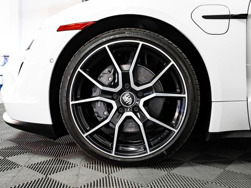 Certified 2024 Porsche Taycan image 13