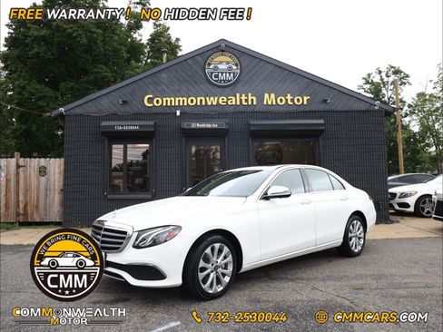 Used 2019 Mercedes-Benz E 300 4MATIC image 1