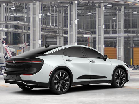 New 2026 Toyota Crown Platinum AWD/4WD image 33