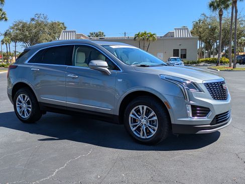 Certified 2023 Cadillac XT5 Premium Luxury w/ LPO, Premium Carpet Package image 7