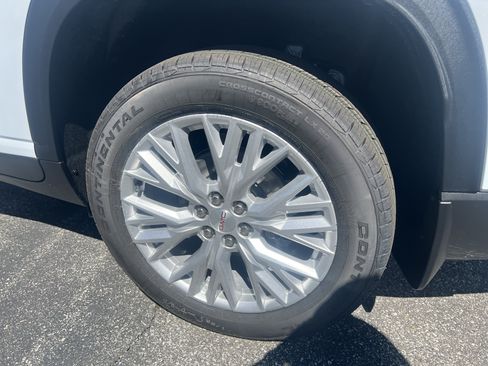 New 2026 GMC Acadia Elevation w/ Elevation Premium Package AWD/4WD image 16