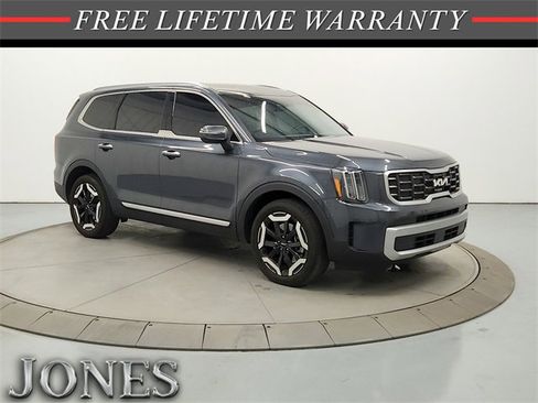 Used 2024 Kia Telluride S w/ S Sunroof Package image 1
