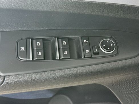 Used 2024 Kia Forte LXS FWD image 20