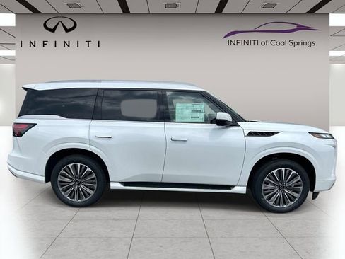 New 2026 INFINITI QX80 Luxe RWD image 8