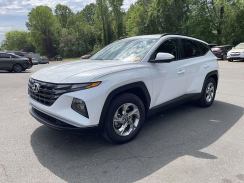 Used 2024 Hyundai Tucson SEL image 3