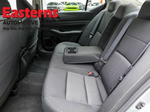 Used 2023 Nissan Altima 2.5 SV image 21