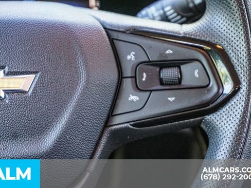 Used 2025 Chevrolet TrailBlazer LT FWD image 30