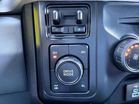 Used 2025 Ford F350 XL w/ STX Appearance Package AWD/4WD image 34