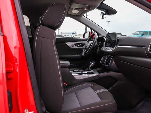 Used 2023 Chevrolet Blazer LT FWD image 17