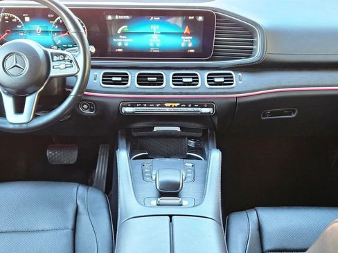 Used 2022 Mercedes-Benz GLS 450 GLS 450 image 11