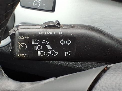 Used 2013 Volkswagen Passat 2.5 SE image 19