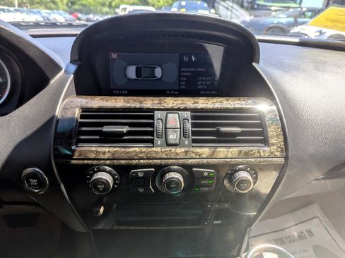 Used 2007 BMW 650i Convertible image 19