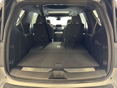 Certified 2023 Chevrolet Tahoe High Country w/ Premium Package 2 image 30