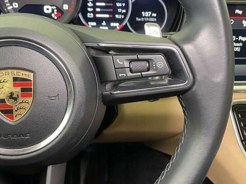 Certified 2022 Porsche Panamera 4 Platinum Edition AWD/4WD image 40