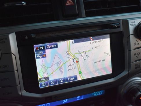 Used 2019 Toyota 4Runner 4WD image 32