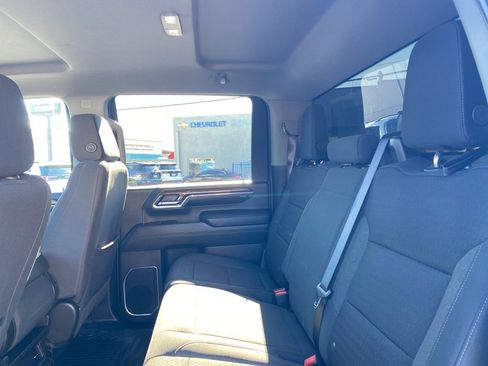 Used 2024 Chevrolet Silverado 2500 LT image 20