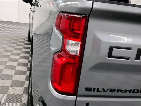 Used 2023 Chevrolet Silverado 1500 LTZ w/ LTZ Convenience Package II AWD/4WD image 36