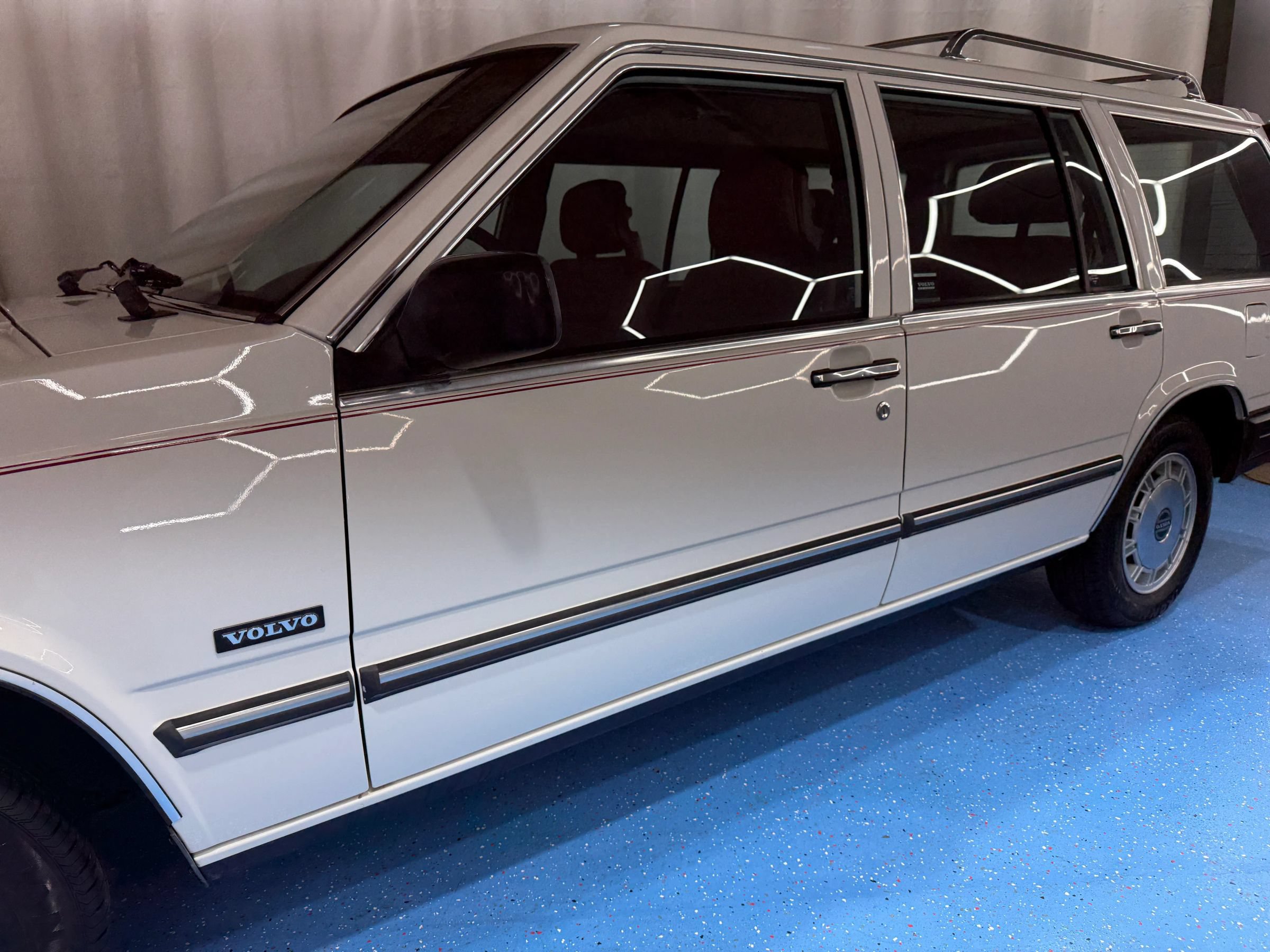 Used 1988 Volvo 740 GLE RWD image 37