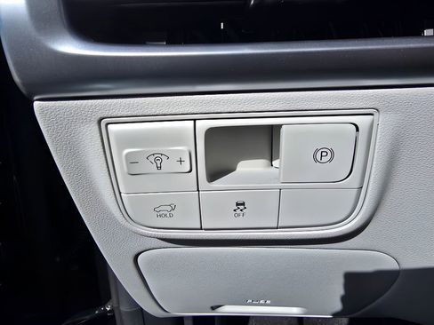 New 2026 Hyundai Tucson Limited image 18