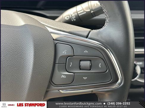 Certified 2025 Buick Envista Sport Touring FWD image 24