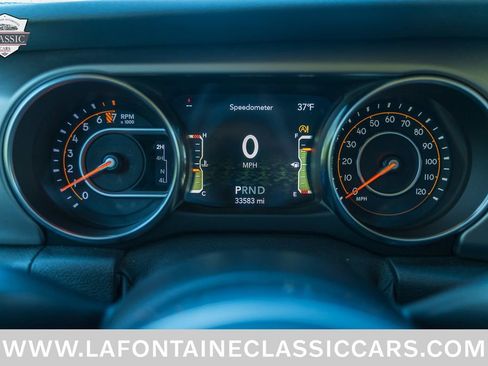 Used 2020 Jeep Gladiator Sport w/ Technology Group AWD/4WD image 65