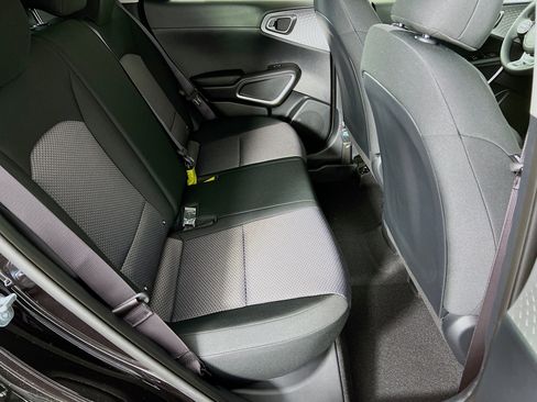 New 2025 Kia Soul S image 24