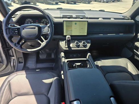 Certified 2024 Land Rover Defender 130 Outbound AWD/4WD image 18