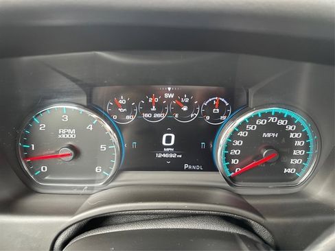 Used 2017 GMC Yukon SLT w/ Open Road Package AWD/4WD image 27