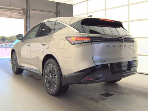 Certified 2026 Nissan Murano Platinum w/ Cargo Package AWD/4WD image 4