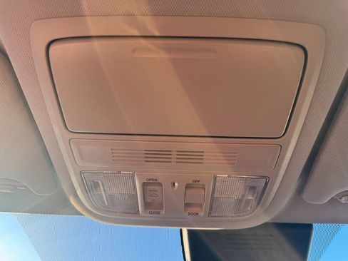 Used 2019 Honda Accord EX image 45