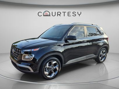 Used 2025 Hyundai Venue SEL