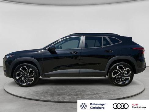 Used 2026 Chevrolet Trax RS FWD image 8
