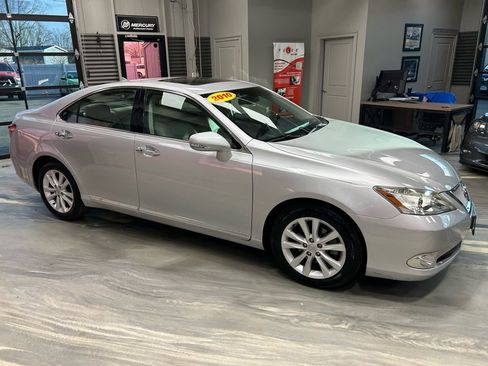 Used 2010 Lexus ES 350 image 22