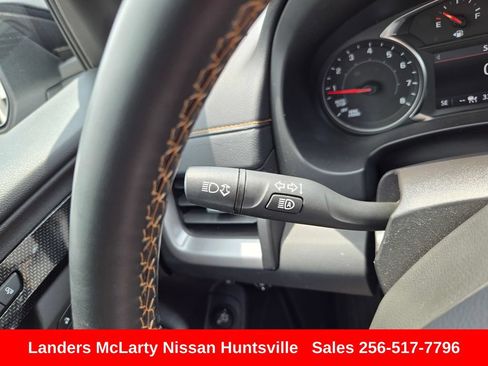 Used 2024 GMC Terrain AT4 AWD/4WD image 27
