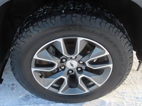 Used 2023 Chevrolet Silverado 1500 RST w/ Convenience Package II image 17