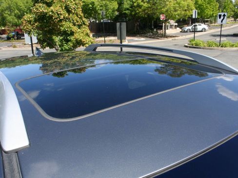 Used 2014 Lexus RX 450h AWD image 6