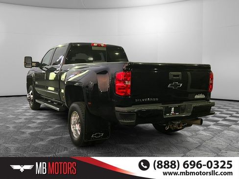 Used 2019 Chevrolet Silverado 3500 High Country image 7