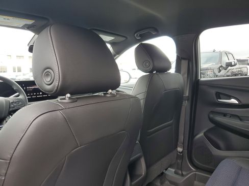 New 2026 Buick Envista Preferred image 8