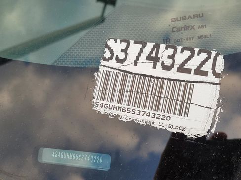 Used 2025 Subaru Crosstrek 2.5i Limited w/ Crosstrek Mirror Package image 3