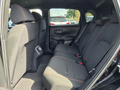 Certified 2025 Honda HR-V Sport image 5