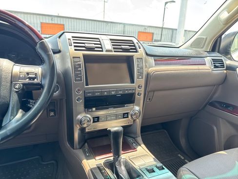 Used 2019 Lexus GX 460 AWD/4WD image 19
