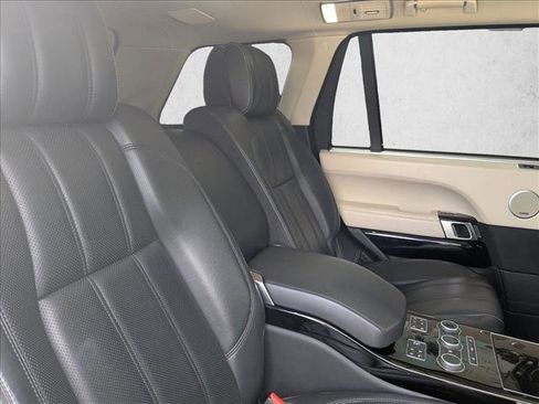 Used 2017 Land Rover Range Rover Long Wheelbase Autobiography image 18