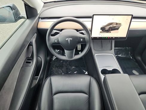 Used 2022 Tesla Model Y Performance AWD/4WD image 11