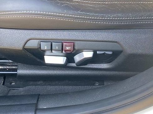 Used 2018 BMW M3 RWD image 14