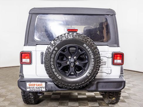 Used 2021 Jeep Wrangler Willys w/ LED Headlamp & Fog Lamp Group image 62