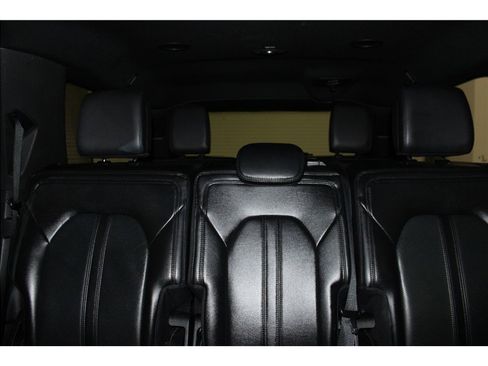 Used 2021 Ford Expedition Max Limited image 29