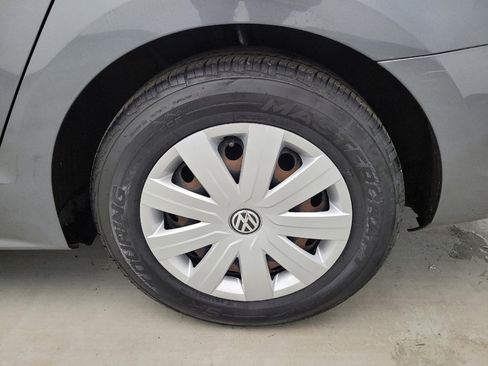 Used 2015 Volkswagen Jetta S FWD image 31